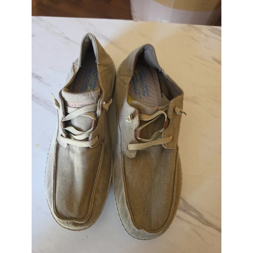 Sketchers Classic For Air Cooled Men's Size 11.5 Khaki Slide On Shoes